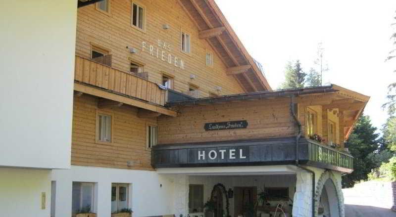 Frieden Das Alpine Panorama Hotel Hochpillberg Exterior photo